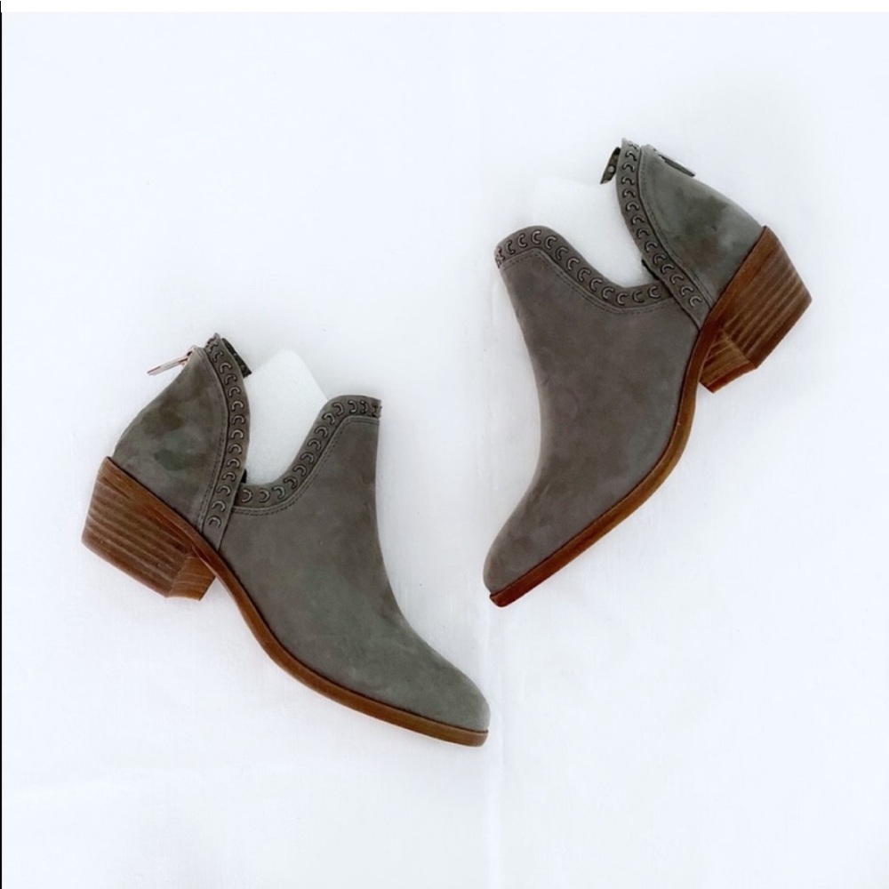 Vince Camuto Prafinta Ankle Boots